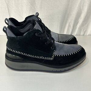 •DECKERS X LAB Ko-Z Chukka Wedge Boots Black Grey 1118803 Women's Size 9 Patch